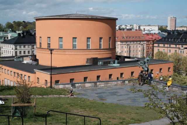 Stockholms stadsbibliotek sett från Observatoriekullen