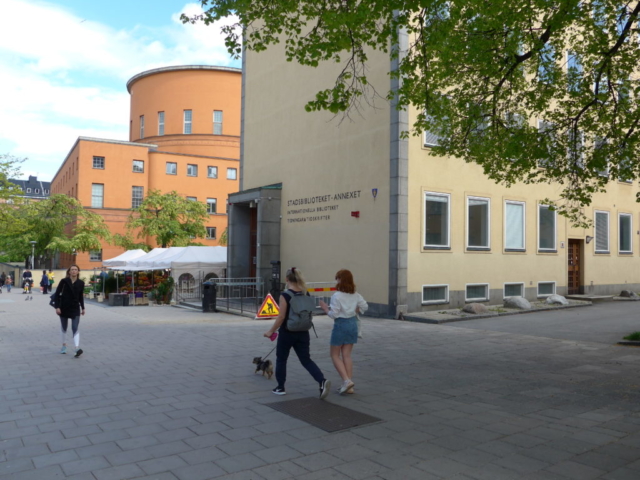 Stockholms stadsbiblioteks annex, Internationella biblioteket
